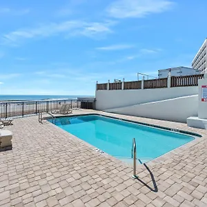  Apartment Family Friendly Oceanfront With Pool! United States